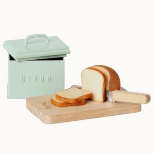 메일레그 MAILEG / Miniature bread box w. cutting board and knife / 도마와 칼, 빵 세트 / 메일레그 인형소품